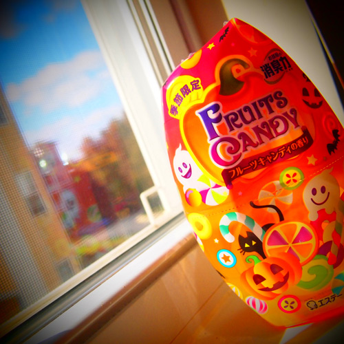 pop art, pinhole, and square resolution!